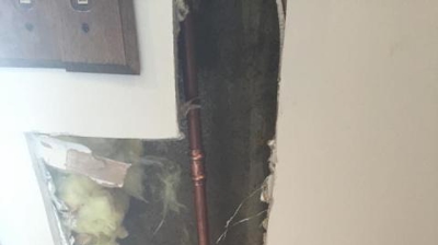 Broken pipes lead to water damage. Use a water alarm to act quickly. Photo